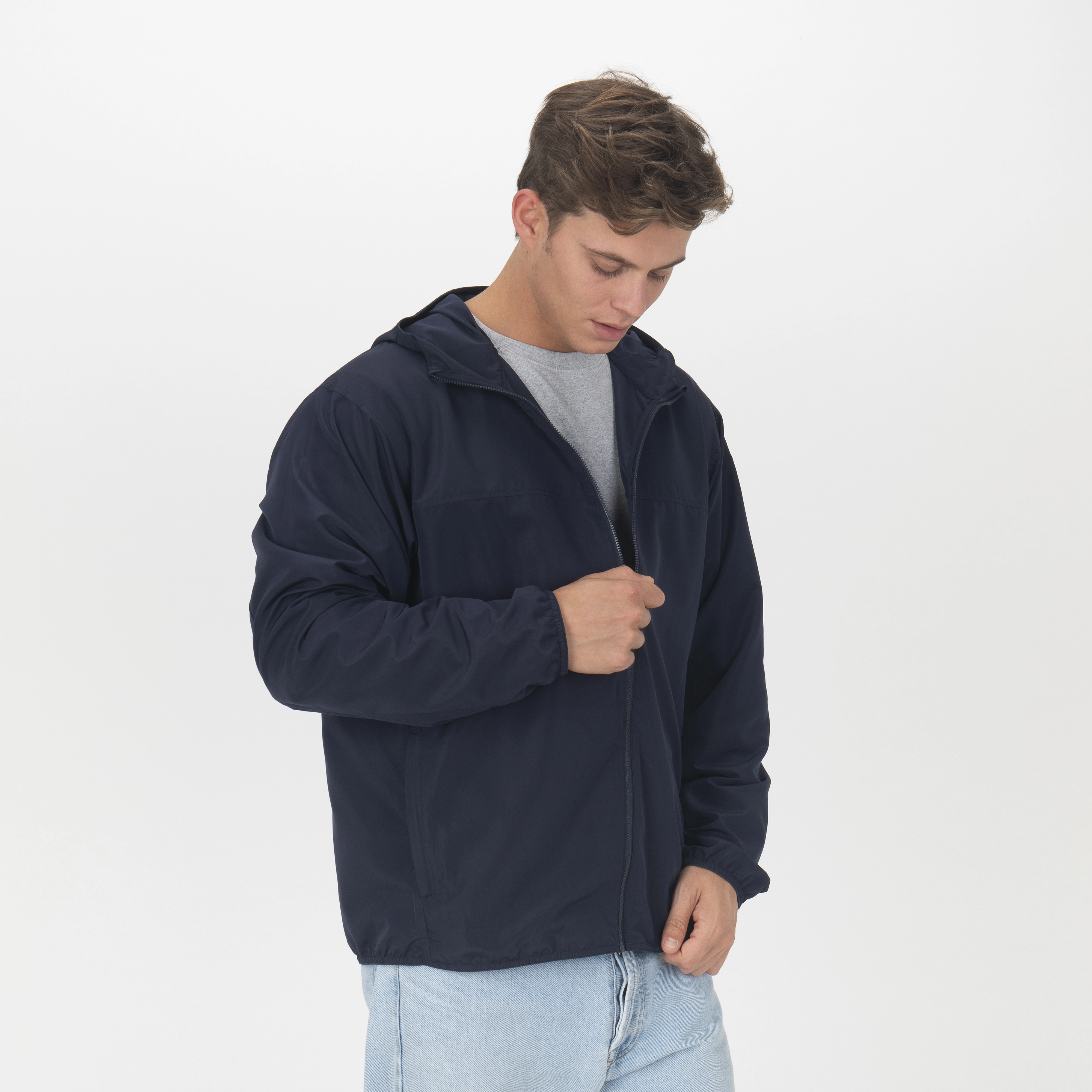 Immagine Giacca leggera unisex in tessuto 100% rigenerato da 75 g/m2 (100% poliestere riciclato)