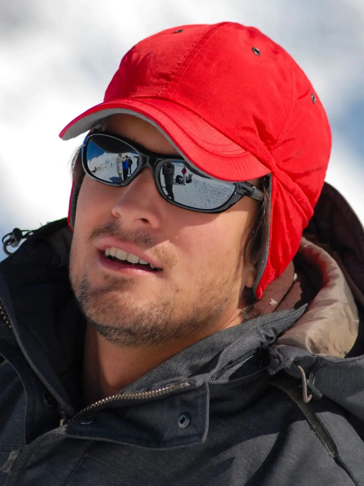 Immagine 6 pannelli, piping, occhielli in metallo, paraorecchie, pannello frontale non strutturato, - Techno Flap