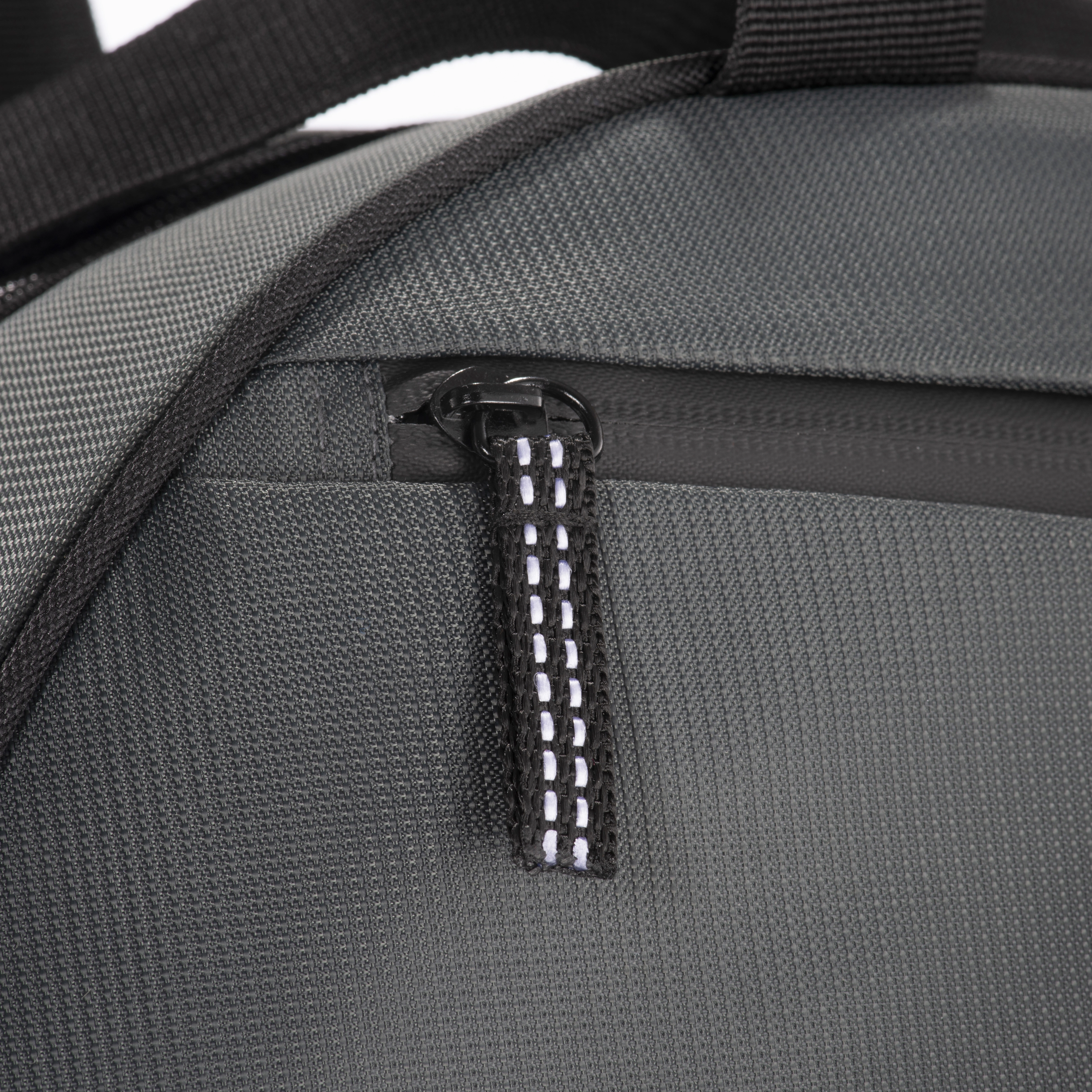 Immagine Borsa Duffle imbottita in PET riciclato