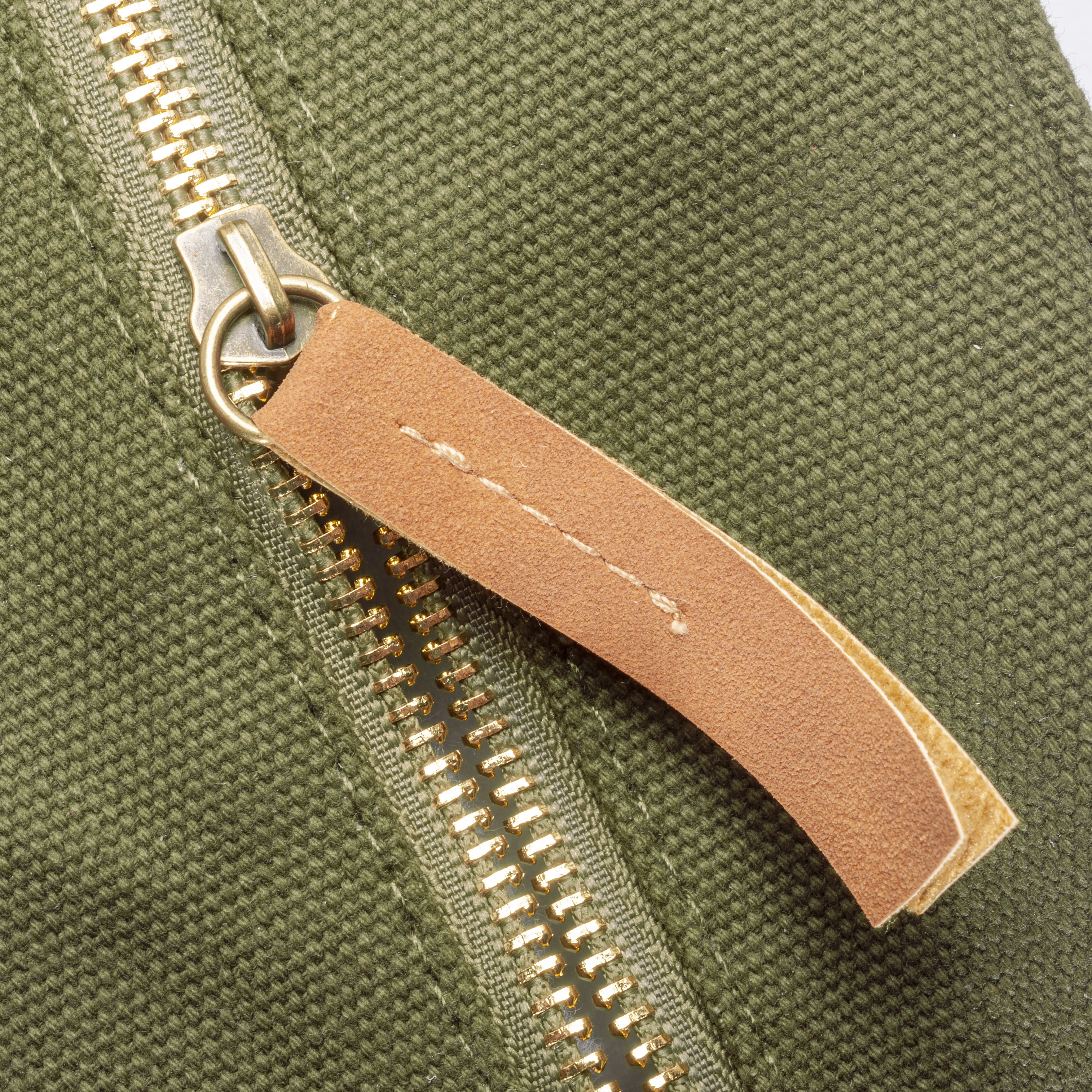 Immagine Beauty case in canvas riciclato con maniglia laterale