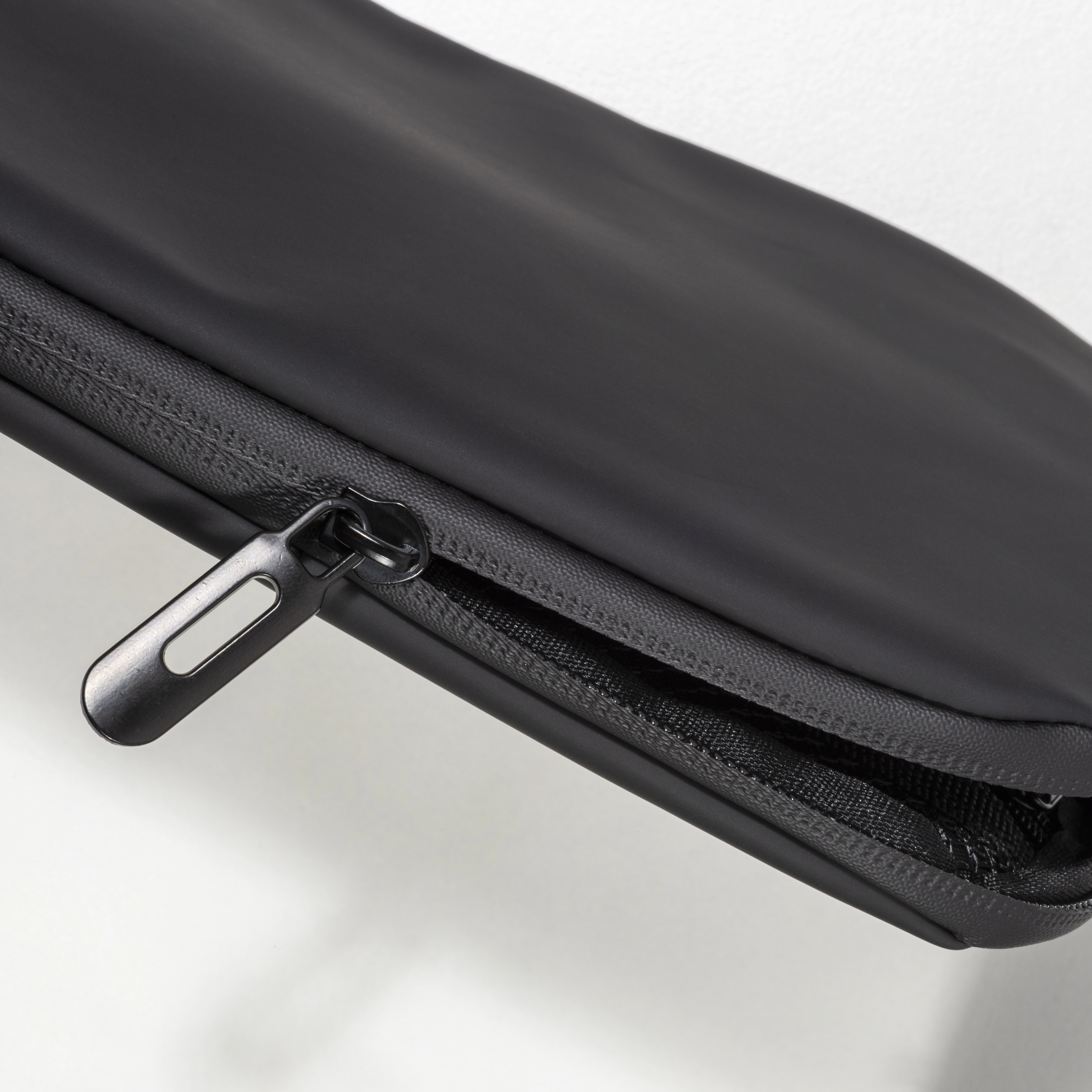 Immagine Tech organizer in soft pu water resistant