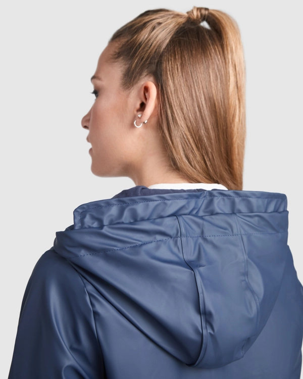 Immagine SITKA WOMAN