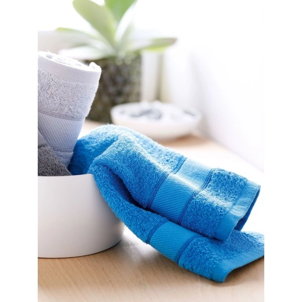 guest-towel-30x50-2.webp