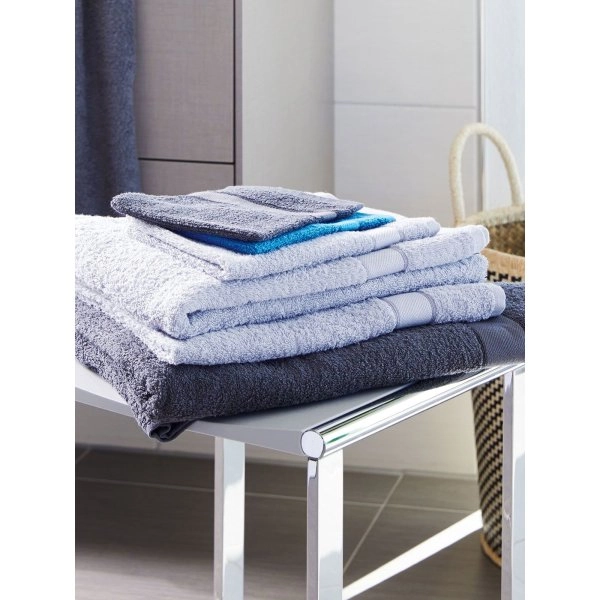 guest-towel-30x50-3.webp