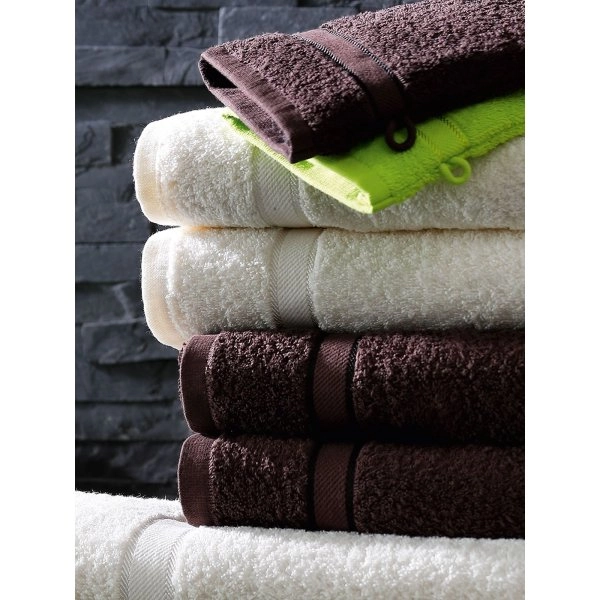 hand-towel-3.webp