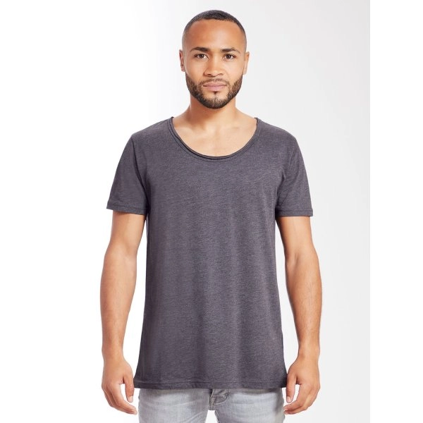 Men's Raw Scoop T