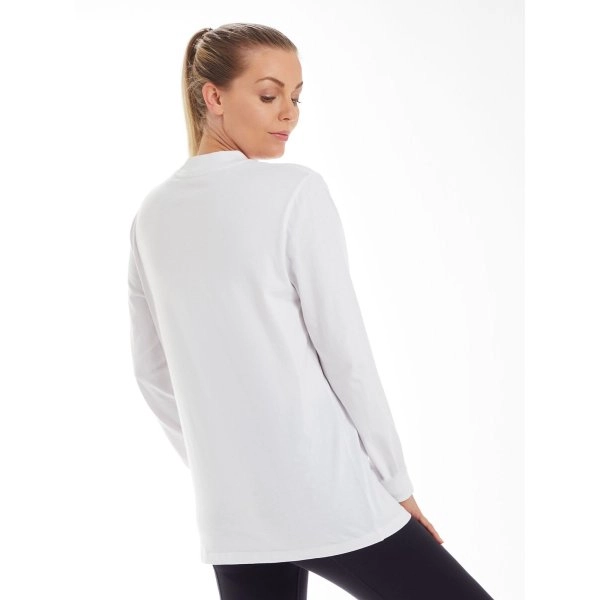 essential-heavy-long-sleeve-t-3.webp