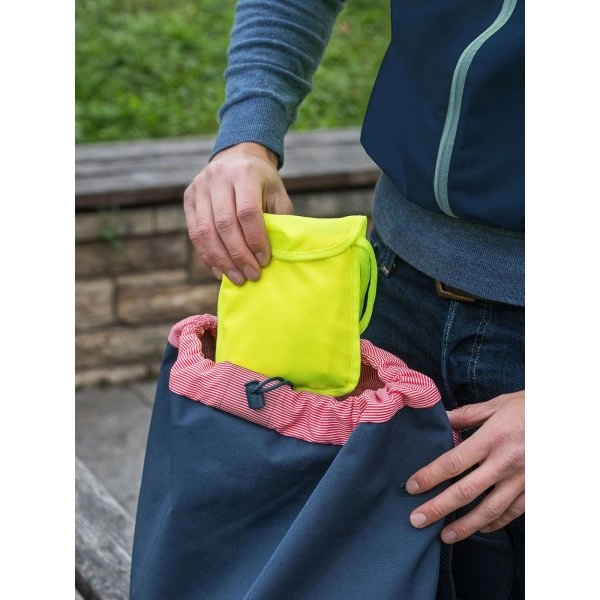 safety-vest-in-bag-1.webp