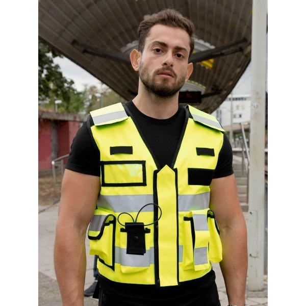 tactical-safety-vest-5.webp