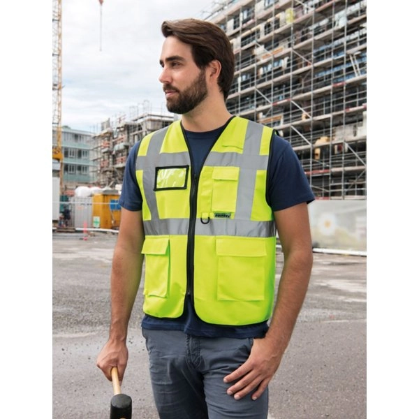 multi-functional-vest-berlin-4.webp