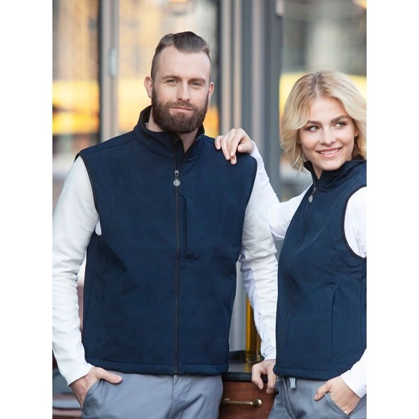 mens-softshell-waistcoat-classic-3.webp