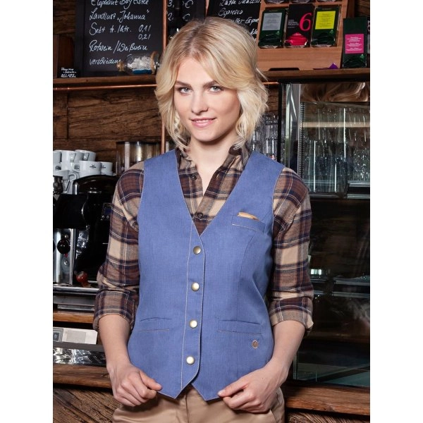 ladies-waistcoat-jeans-style-1.webp