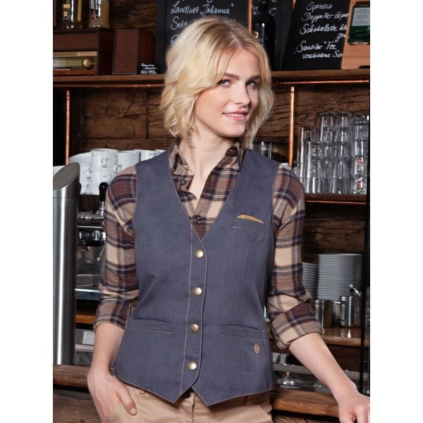 ladies-waistcoat-jeans-style-5.webp