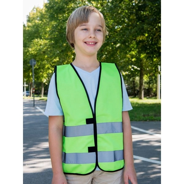 safety-vest-for-kids-4.webp