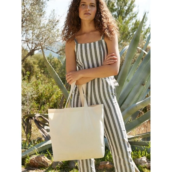 premium-cotton-maxi-tote-3.webp