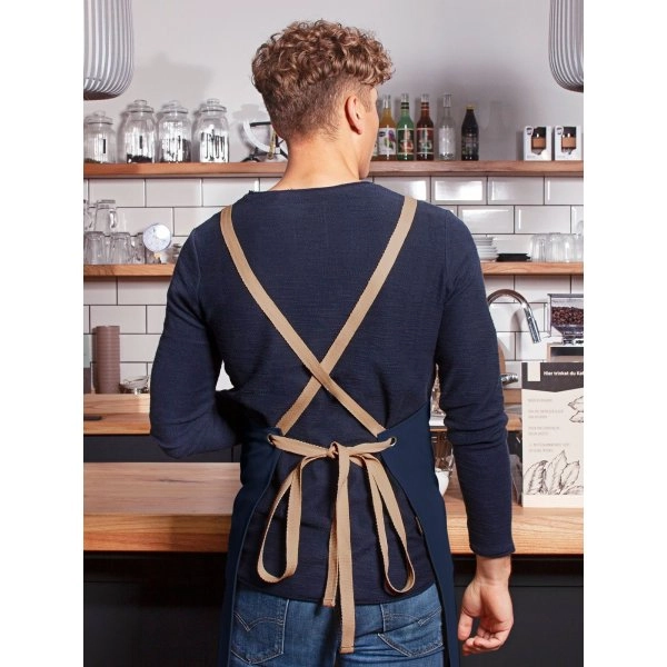 bib-apron-with-crossed-ribbons-and-big-pocket-3.webp