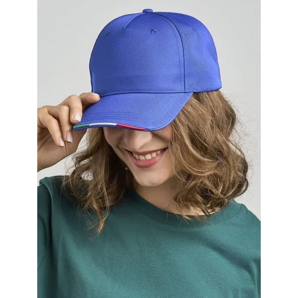 Cappello a 5 pannelli con profilo a contrasto nella visiera - Recy Five Italia