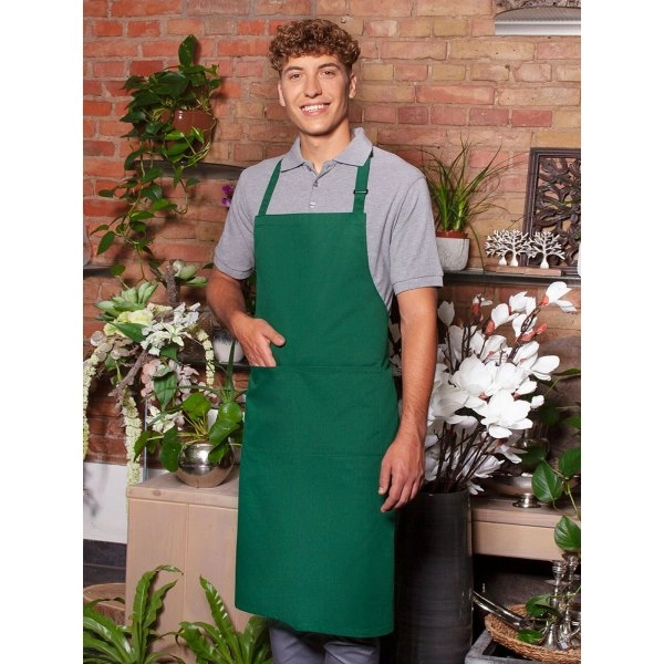 bistro-apron-basic-with-buckle-and-pocket-10.webp