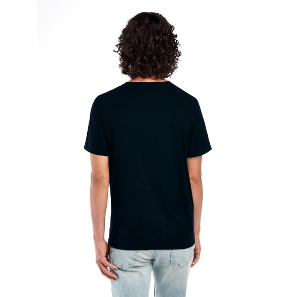 essential-cotton-t-black-3.webp