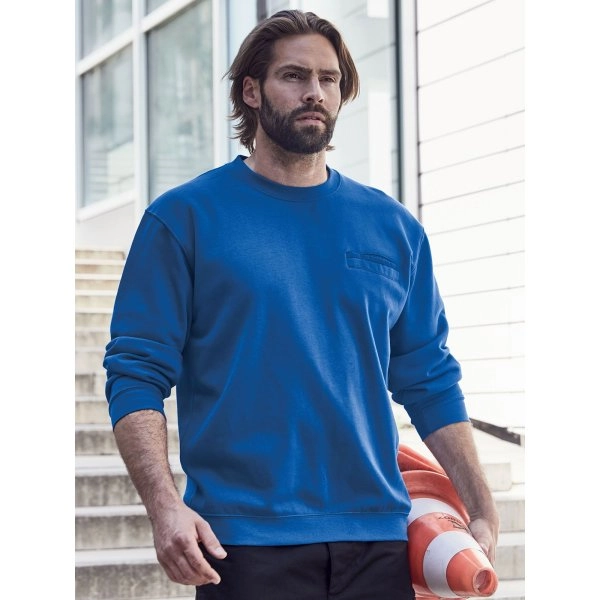 mens-round-sweat-pocket-5.webp