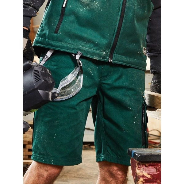 workwear-bermudas-strong-7.webp