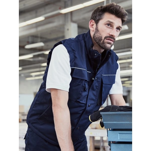 workwear-vest-6.webp