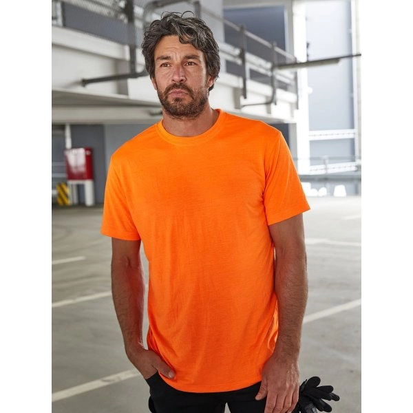 mens-signal-workwear-t-shirt-1.webp