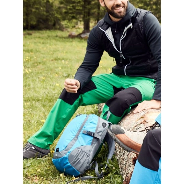 mens-trekking-pants-6.webp