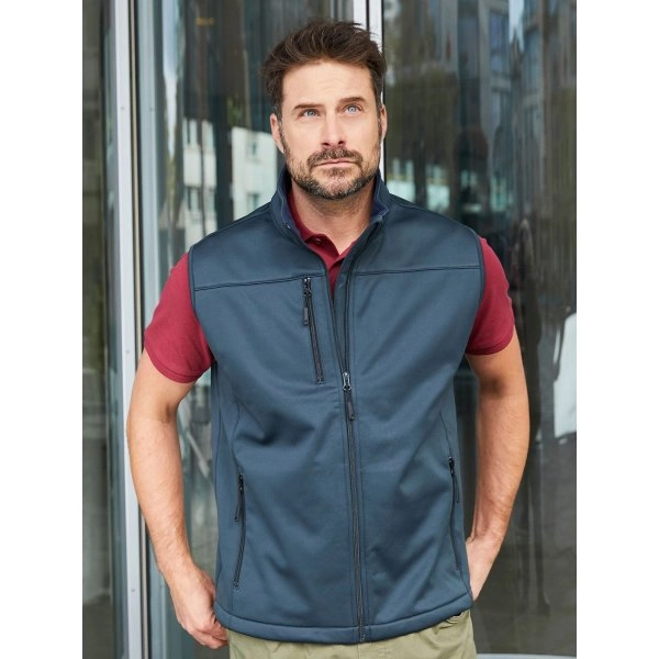 mens-softshell-vest-7.webp