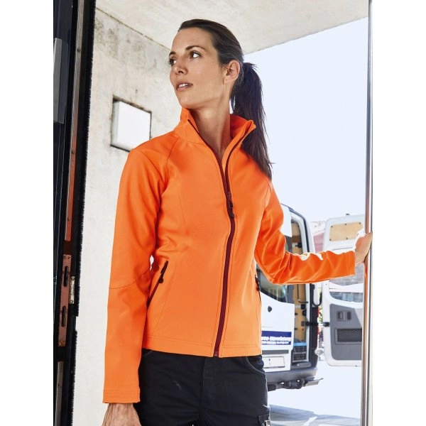 ladies-softshell-jacket-1.webp