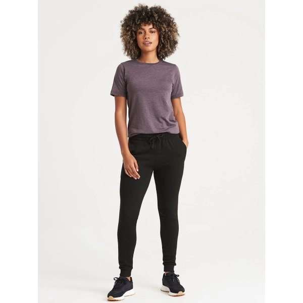 tapered-track-pant-1.webp