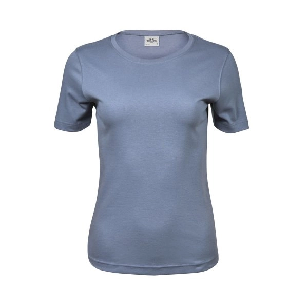 ladies-interlock-tee-flint-stone-18.webp