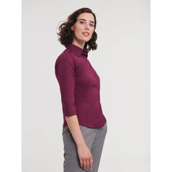 ladies-3-4-sleeve-easy-care-fitted-shirt-2.webp