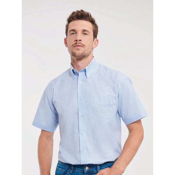 mens-short-sleeve-easy-care-oxford-shirt-6.webp