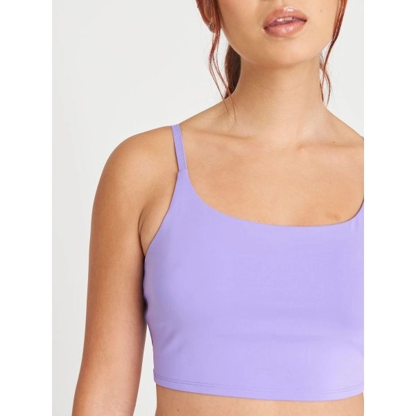 womens-recycled-tech-sport-bra-3.webp