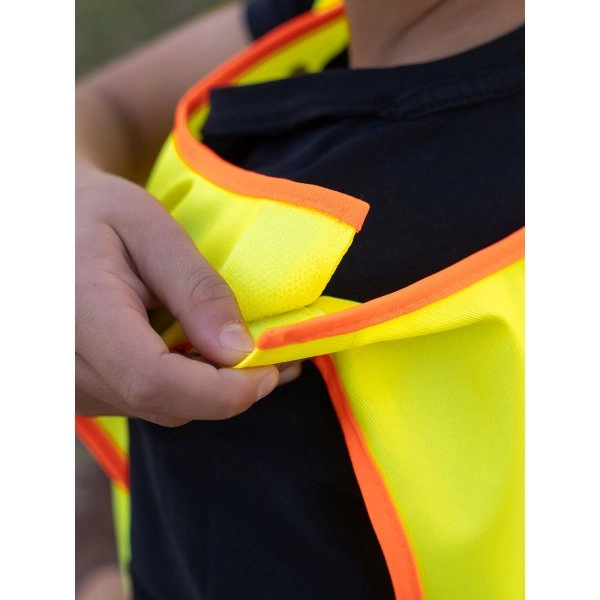 childrens-safety-vest-funtastic-wildlife-3.webp