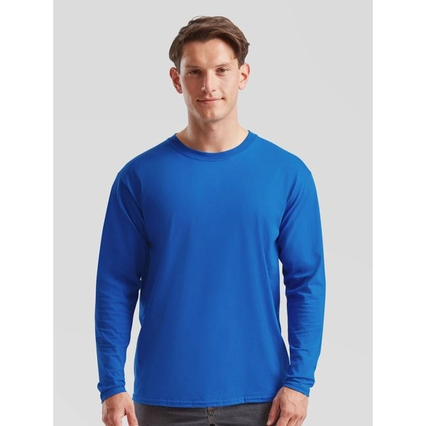 valueweight-long-sleeve-t-3.webp