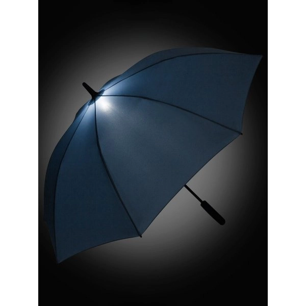 ac-midsize-umbrella-farer-skylight-4.webp