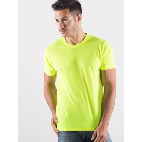 mens-performance-t-shirt-3.webp