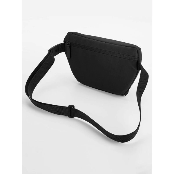 simplicity-waistpack-black-4.webp