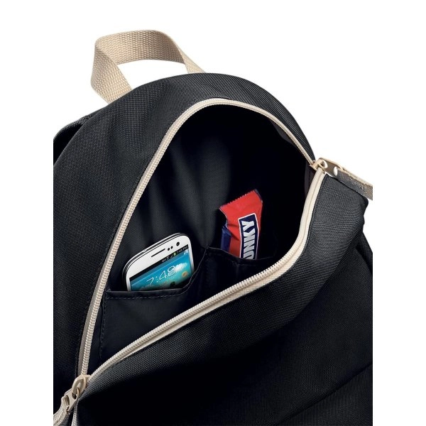 heritage-backpack-5.webp