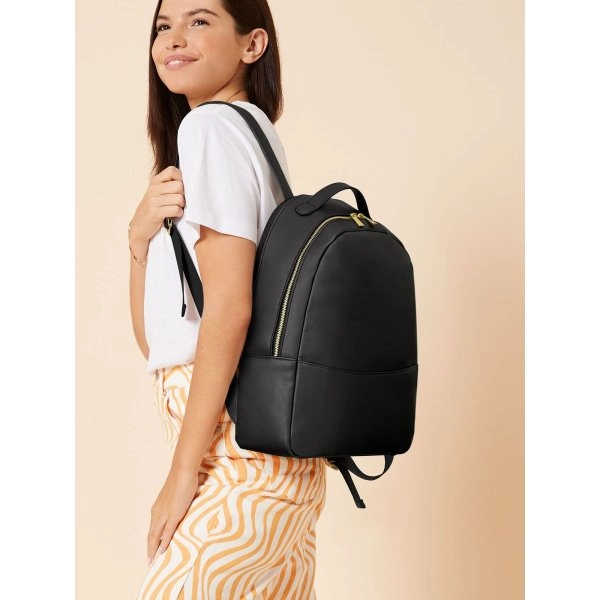 boutique-backpack-2.webp