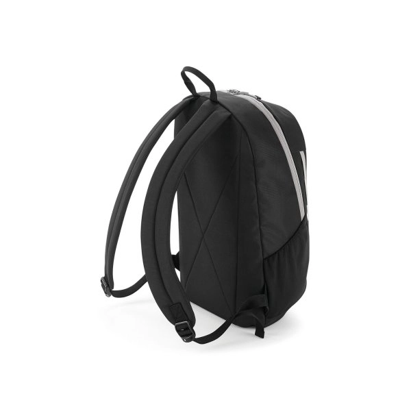 urban-trail-pack-black-light-grey-7.webp