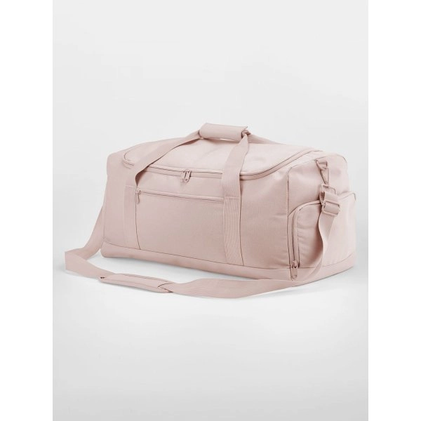 medium-training-holdall-fresh-pink-4.webp