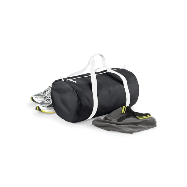 packaway-barrel-bag-black-white-68.webp