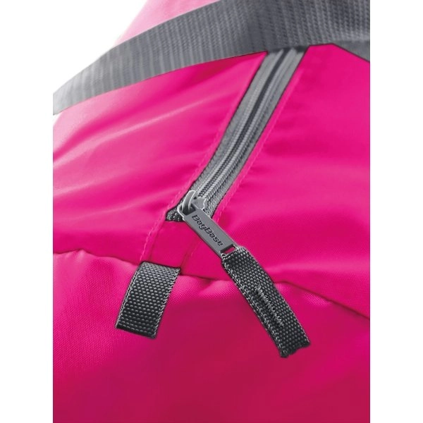 packaway-barrel-bag-fuchsia-57.webp