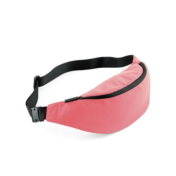 studio-waistpack-1.webp