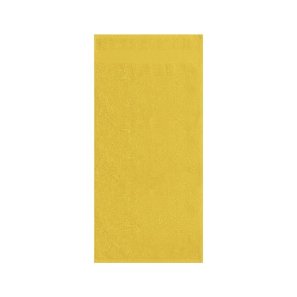 classic-towel-50x100-light-yellow-20.webp