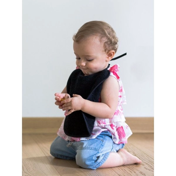 baby-bib-sofia-3.webp