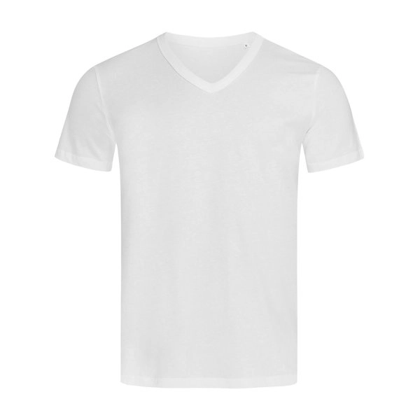 ben-v-neck-white-4.webp